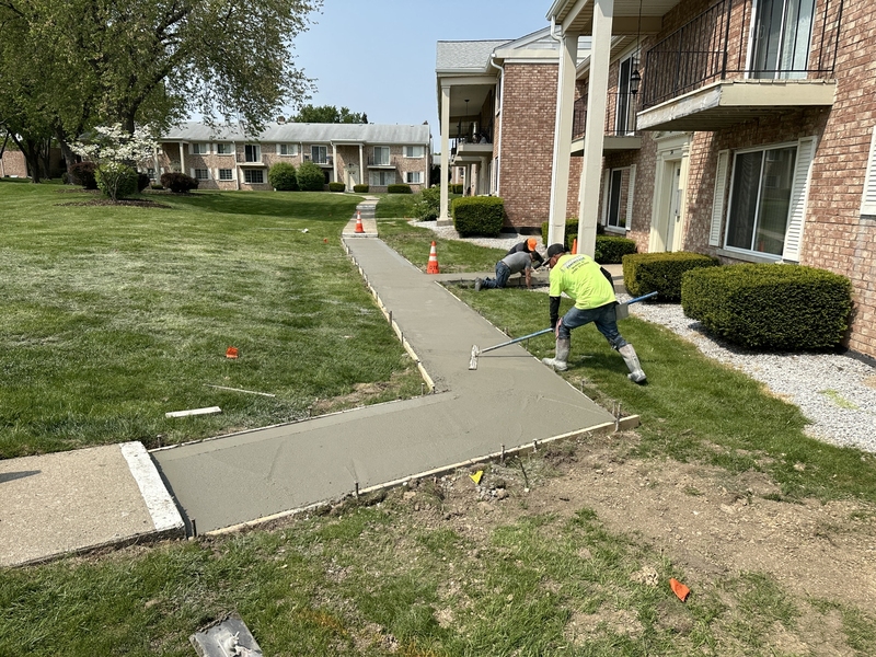 Concrete Sidewalk Replacement